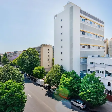 Estrela Modern Flat @ Infante Santo-2